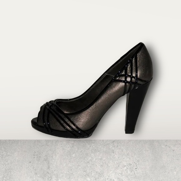 Isola Resia Smog Chocolate Open Toe Pump size 9 - Picture 2 of 14